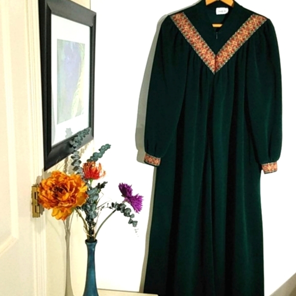 VANITY FAIR FULL LENGTH DAY ROBE DUST COAT NIGHTGOWN SIZE MEDIUM - Picture 7 of 9